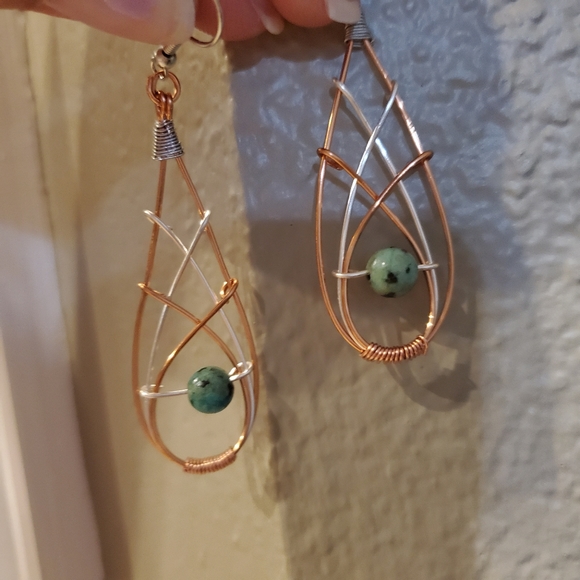 Handmade Wire Dangle Earrings - Picture 4 of 4